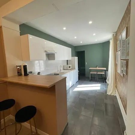 Apartment Spacieux A Deux Pas Du Centre *